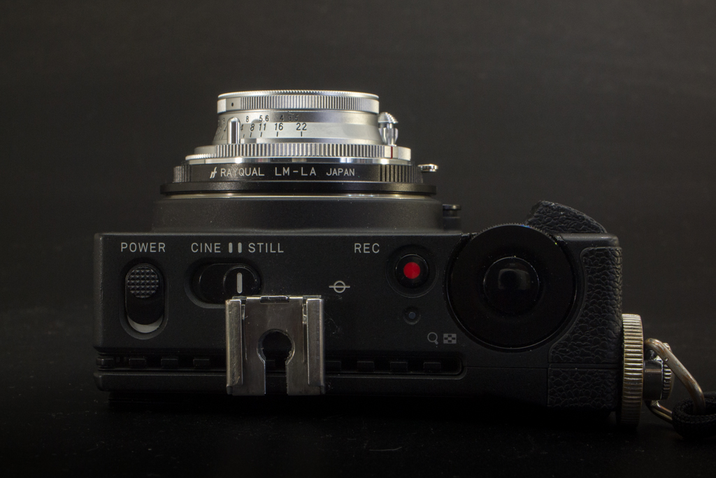 COLOR-SKOPAR 35mm F3.5 Aspherical fpのマウントから約22mm